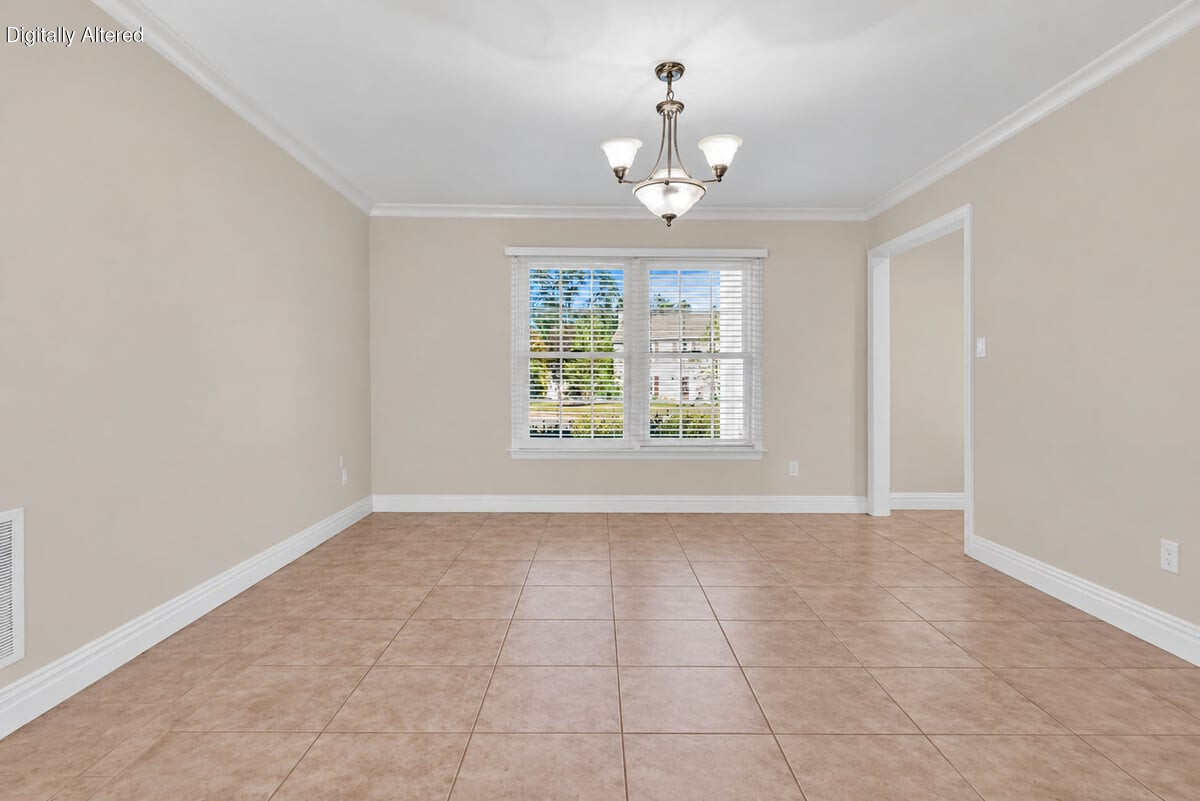 7 Simek Lane Middletown NJ 07758