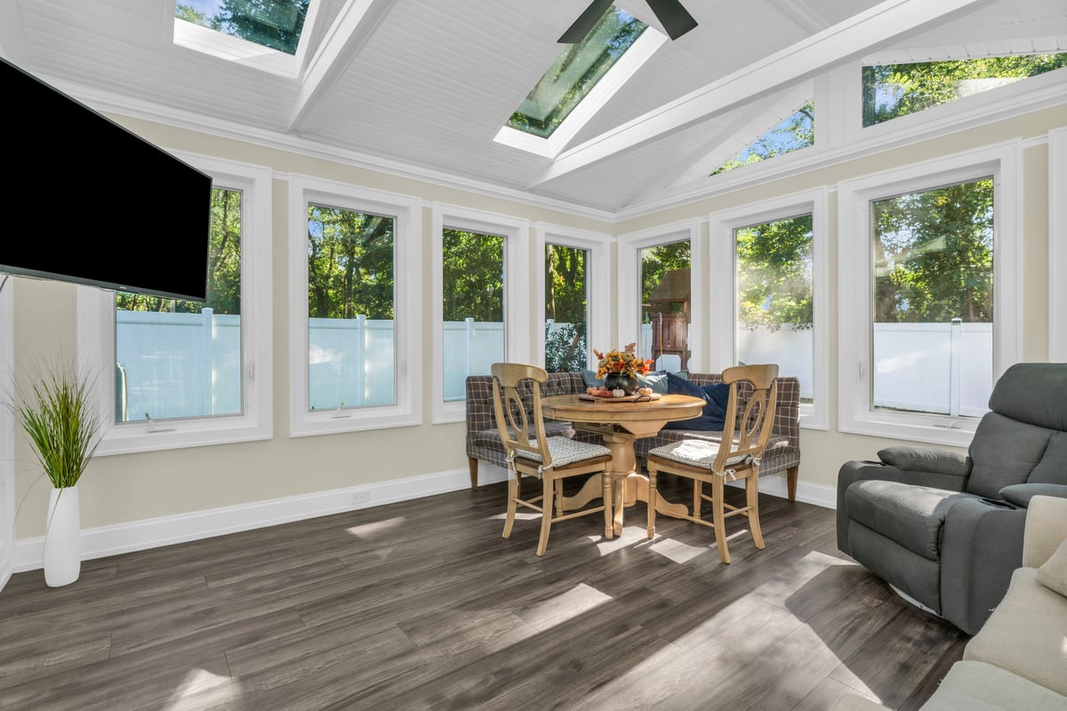 7 Simek Lane Middletown NJ 07758