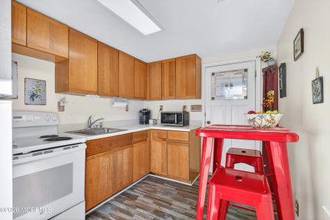 22 Twin Drive New Egypt NJ 08533