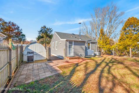 22 Twin Drive New Egypt NJ 08533
