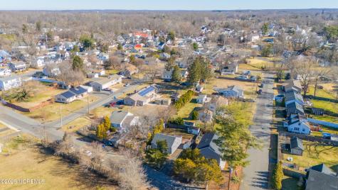 22 Twin Drive New Egypt NJ 08533