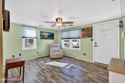 22 Twin Drive New Egypt NJ 08533