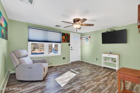 22 Twin Drive New Egypt NJ 08533