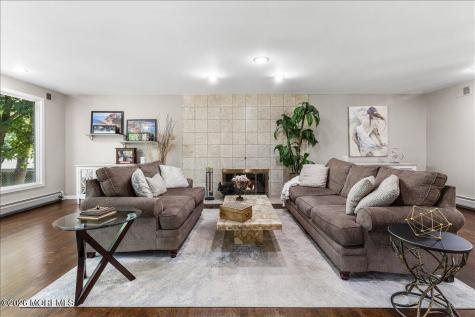 16 Leonard Drive Morganville NJ 07751