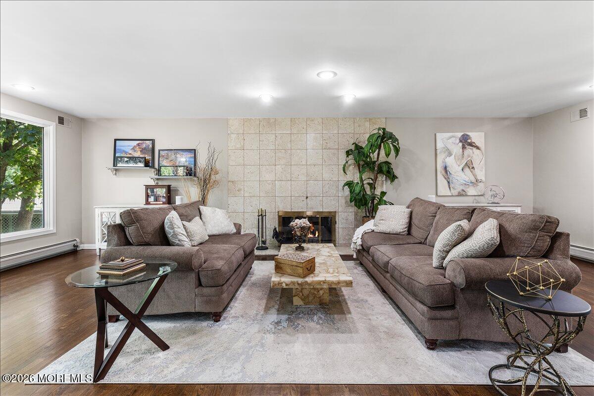 16 Leonard Drive Morganville NJ 07751