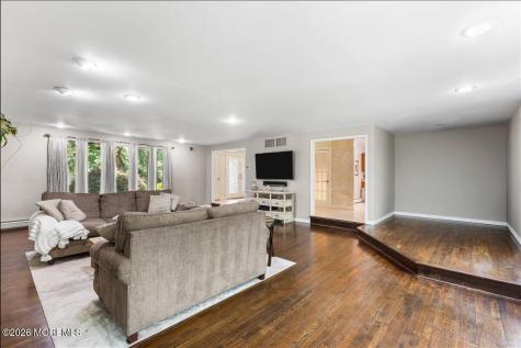 16 Leonard Drive Morganville NJ 07751