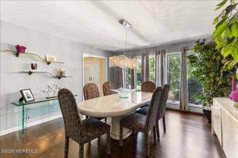 16 Leonard Drive Morganville NJ 07751