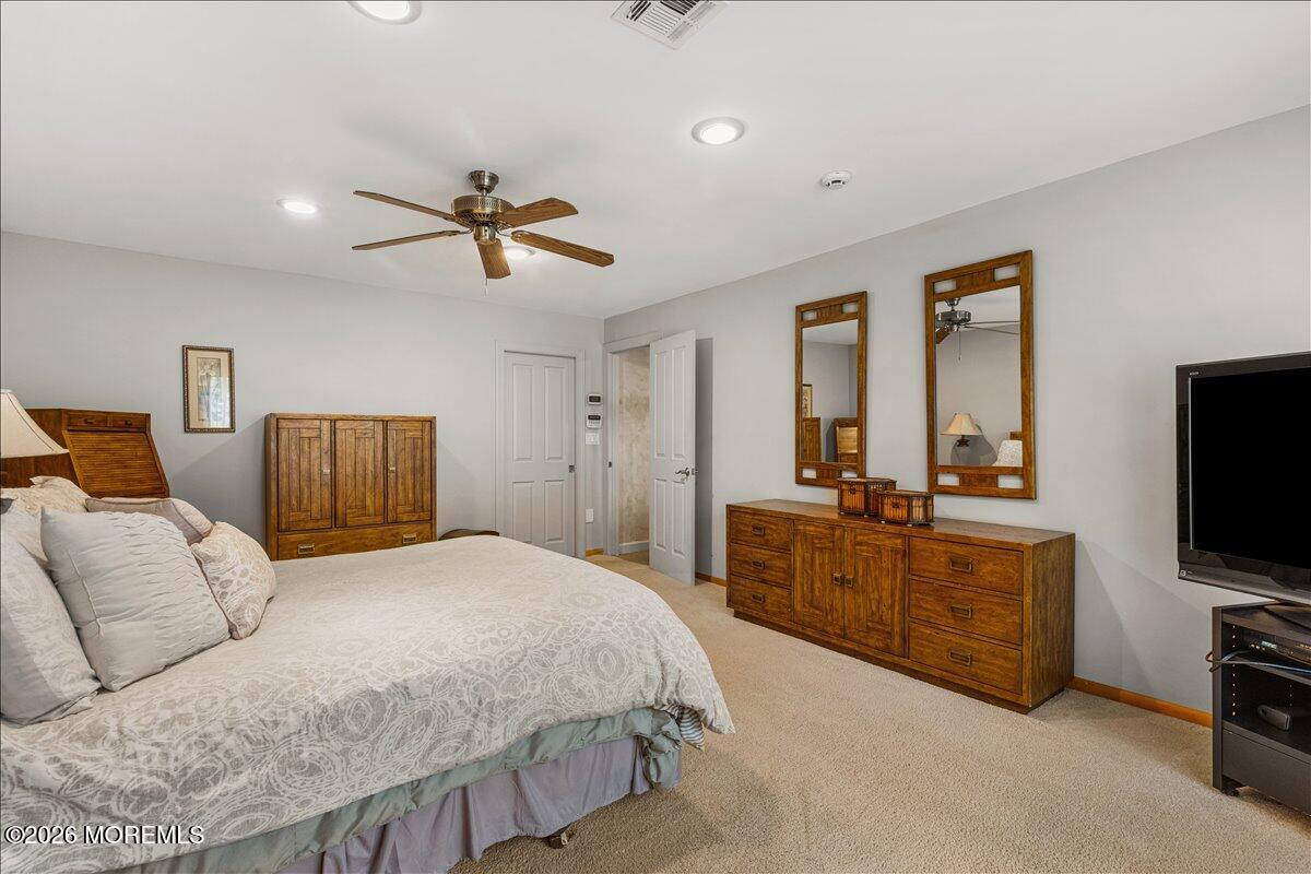 16 Leonard Drive Morganville NJ 07751