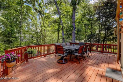 16 Leonard Drive Morganville NJ 07751