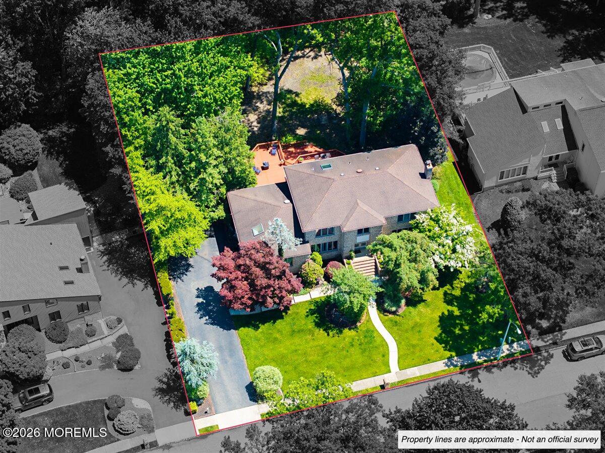 16 Leonard Drive Morganville NJ 07751