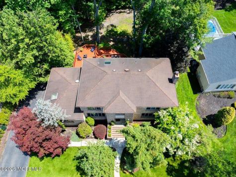 16 Leonard Drive Morganville NJ 07751