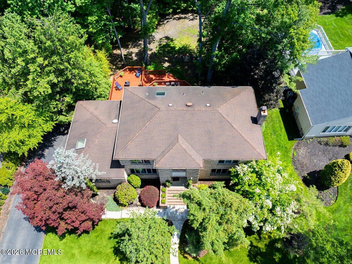 16 Leonard Drive Morganville NJ 07751