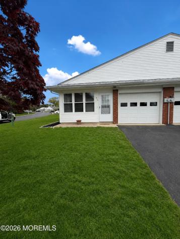 87A Fairway Lane Manchester NJ 08759