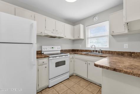 87A Fairway Lane Manchester NJ 08759