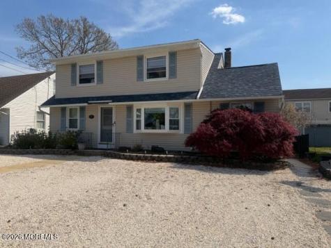 45 Queen Ann Road Brick NJ 08723