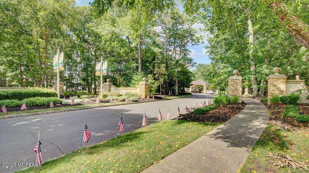 20 Crooked Stick Road Jackson NJ 08527