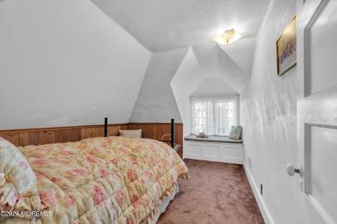 44 W Twin Road Highlands NJ 07732