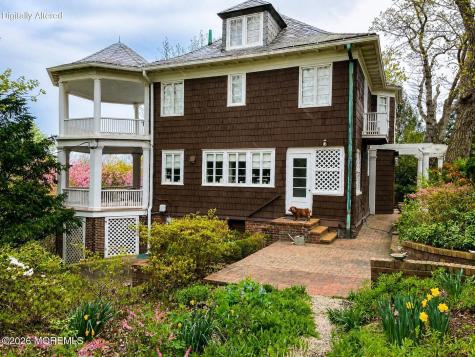 44 W Twin Road Highlands NJ 07732