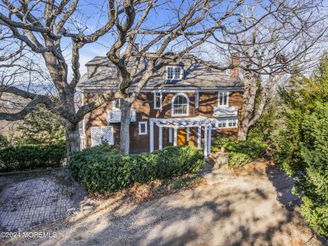 44 W Twin Road Highlands NJ 07732