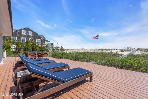 1325 Ocean Avenue Mantoloking NJ 08738