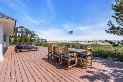 1325 Ocean Avenue Mantoloking NJ 08738