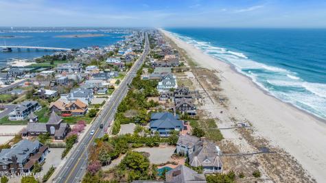 1325 Ocean Avenue Mantoloking NJ 08738
