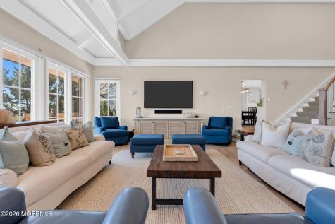 1325 Ocean Avenue Mantoloking NJ 08738