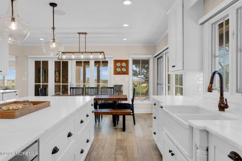 1325 Ocean Avenue Mantoloking NJ 08738