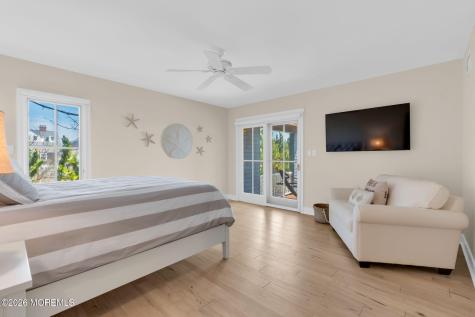 1325 Ocean Avenue Mantoloking NJ 08738