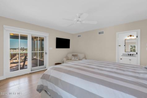 1325 Ocean Avenue Mantoloking NJ 08738