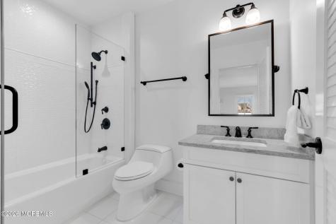 1325 Ocean Avenue Mantoloking NJ 08738