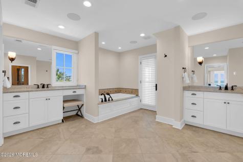 1325 Ocean Avenue Mantoloking NJ 08738