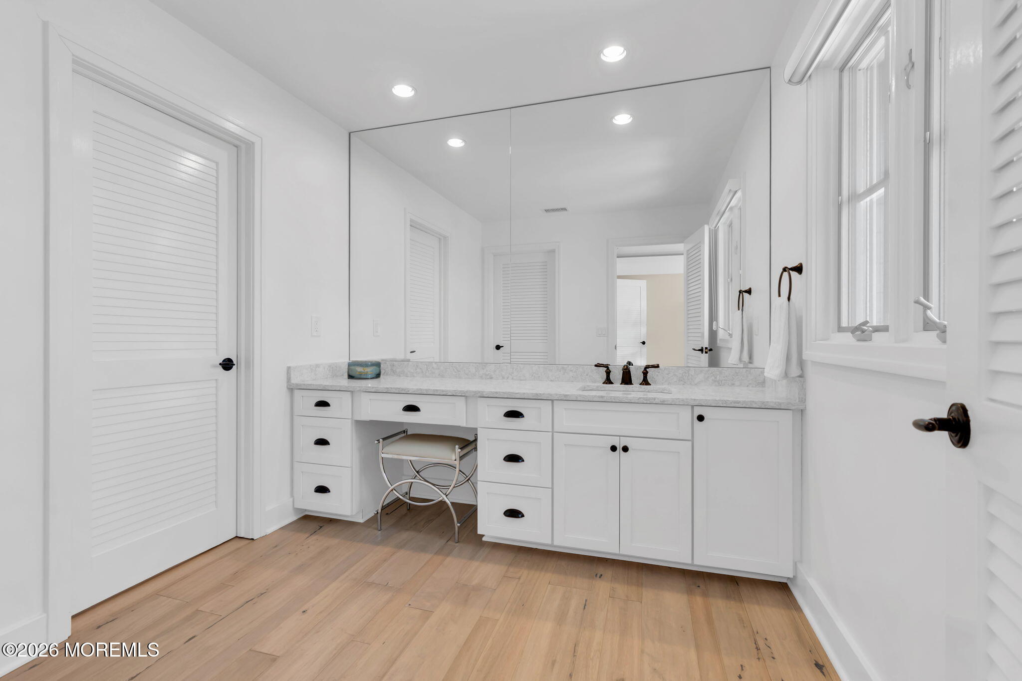 1325 Ocean Avenue Mantoloking NJ 08738