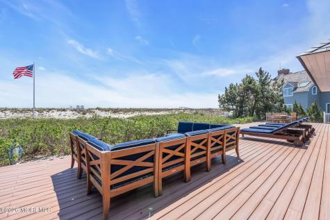 1325 Ocean Avenue Mantoloking NJ 08738