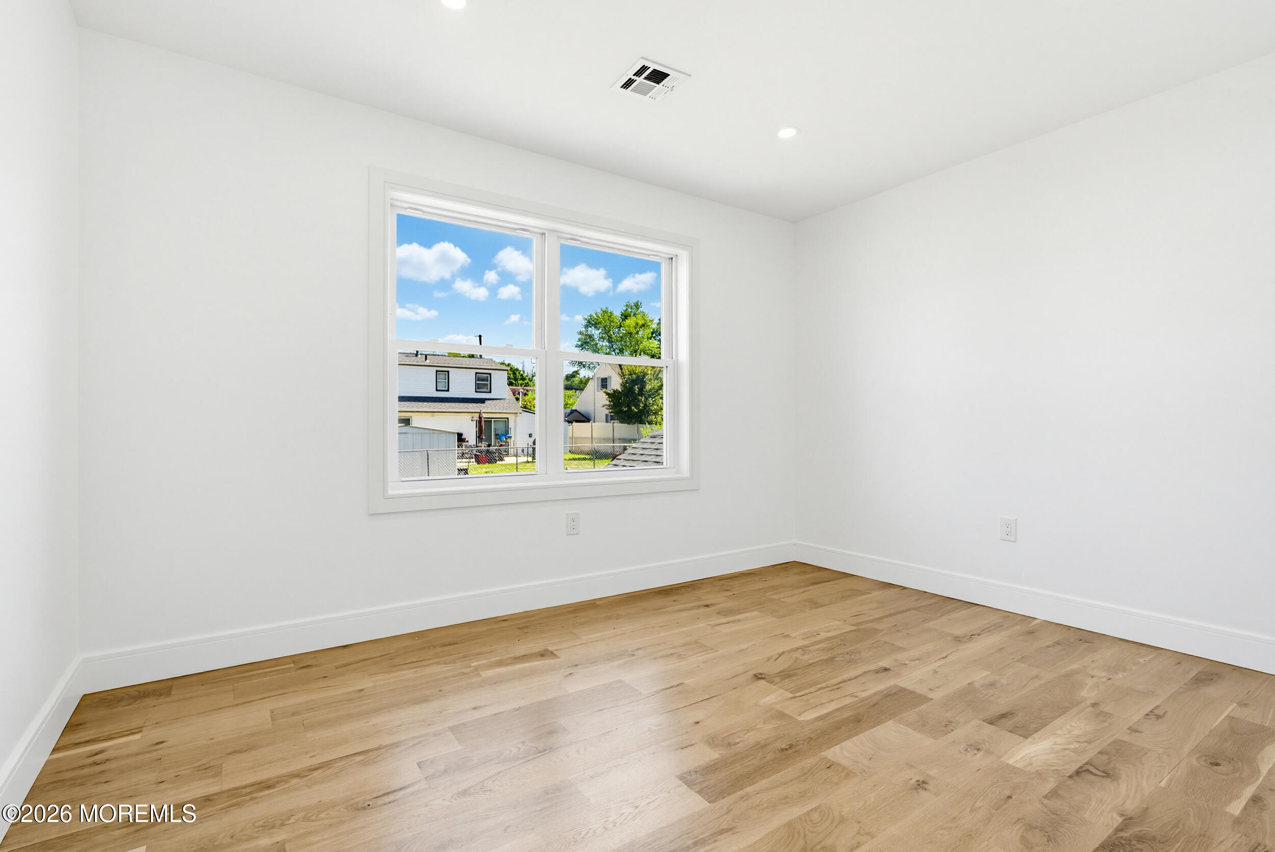 48 Kendall Drive NE Parlin NJ 08859