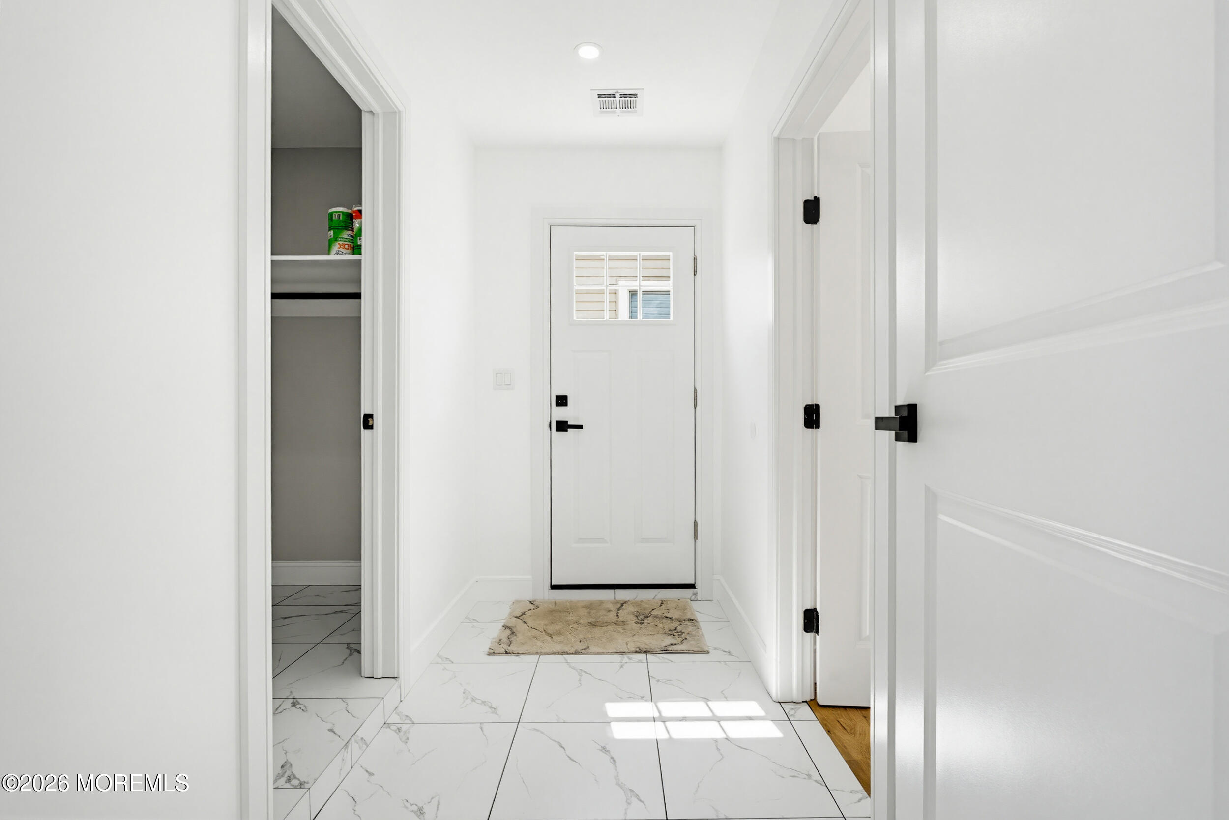 48 Kendall Drive NE Parlin NJ 08859