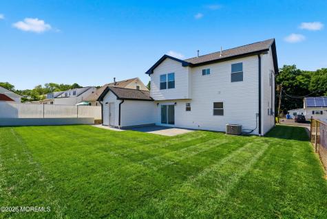 48 Kendall Drive NE Parlin NJ 08859