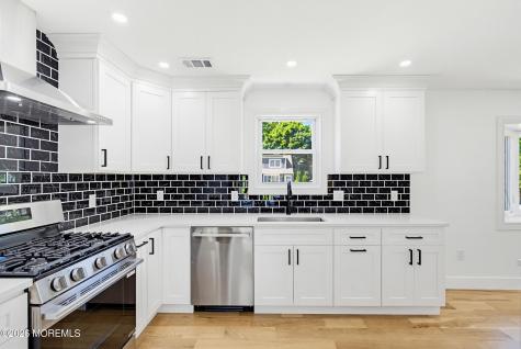 48 Kendall Drive NE Parlin NJ 08859