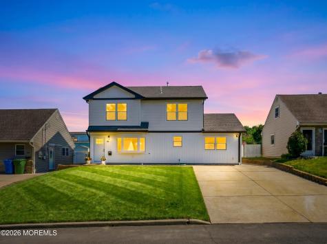 48 Kendall Drive NE Parlin NJ 08859