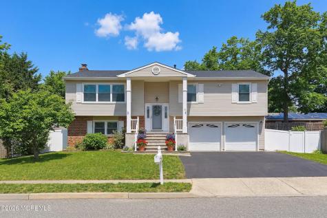 15 Bristlecone Drive Howell NJ 07731
