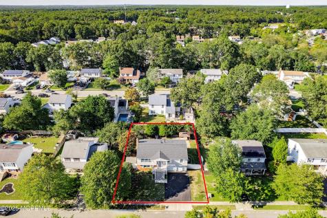 15 Bristlecone Drive Howell NJ 07731