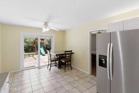 28 Maxwell Lane Manalapan NJ 07726