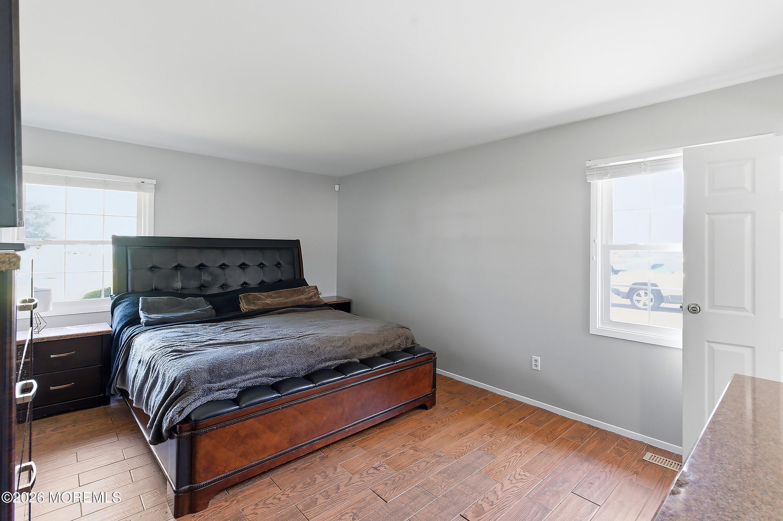 28 Maxwell Lane Manalapan NJ 07726