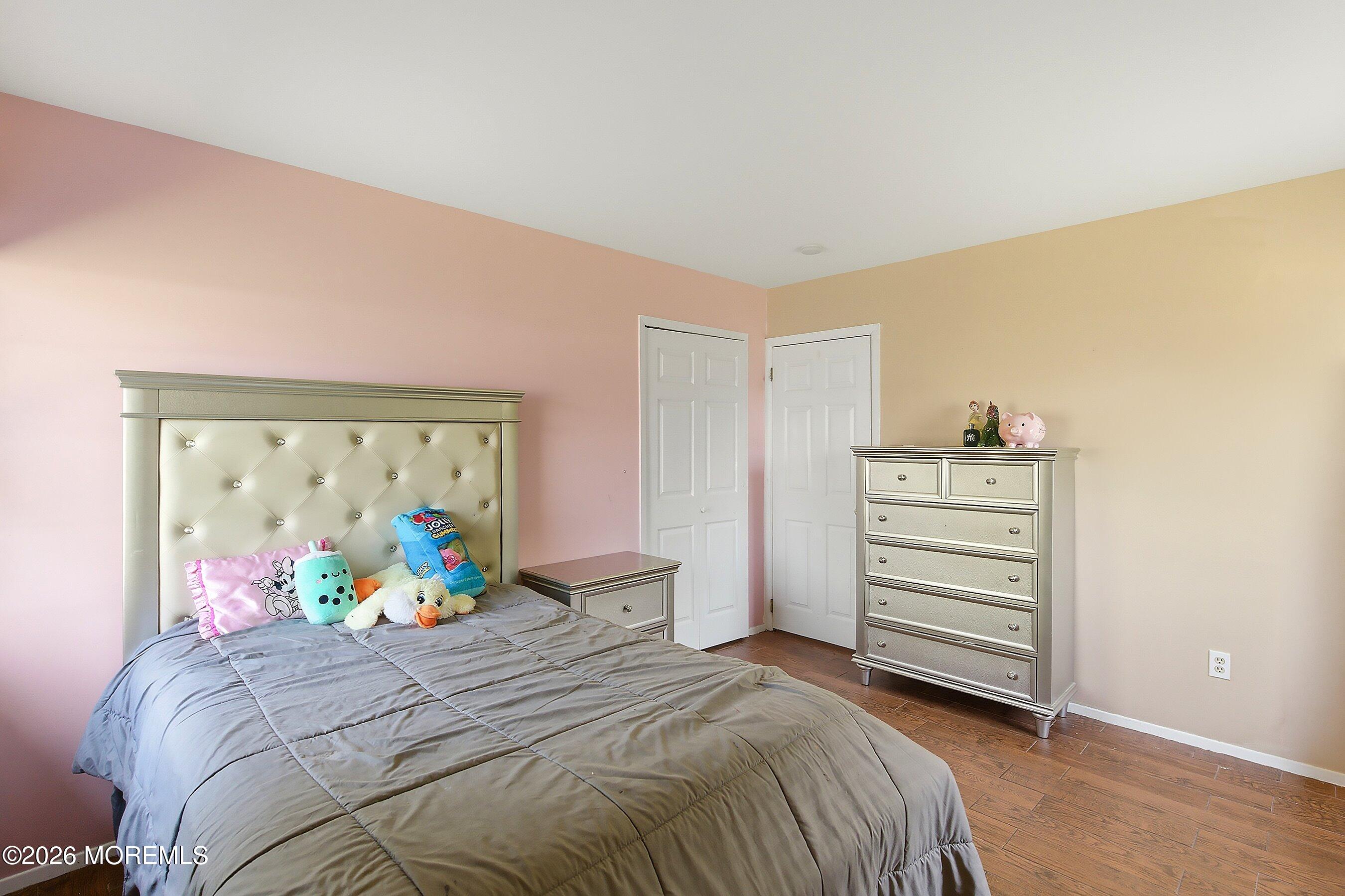 28 Maxwell Lane Manalapan NJ 07726