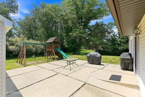 28 Maxwell Lane Manalapan NJ 07726