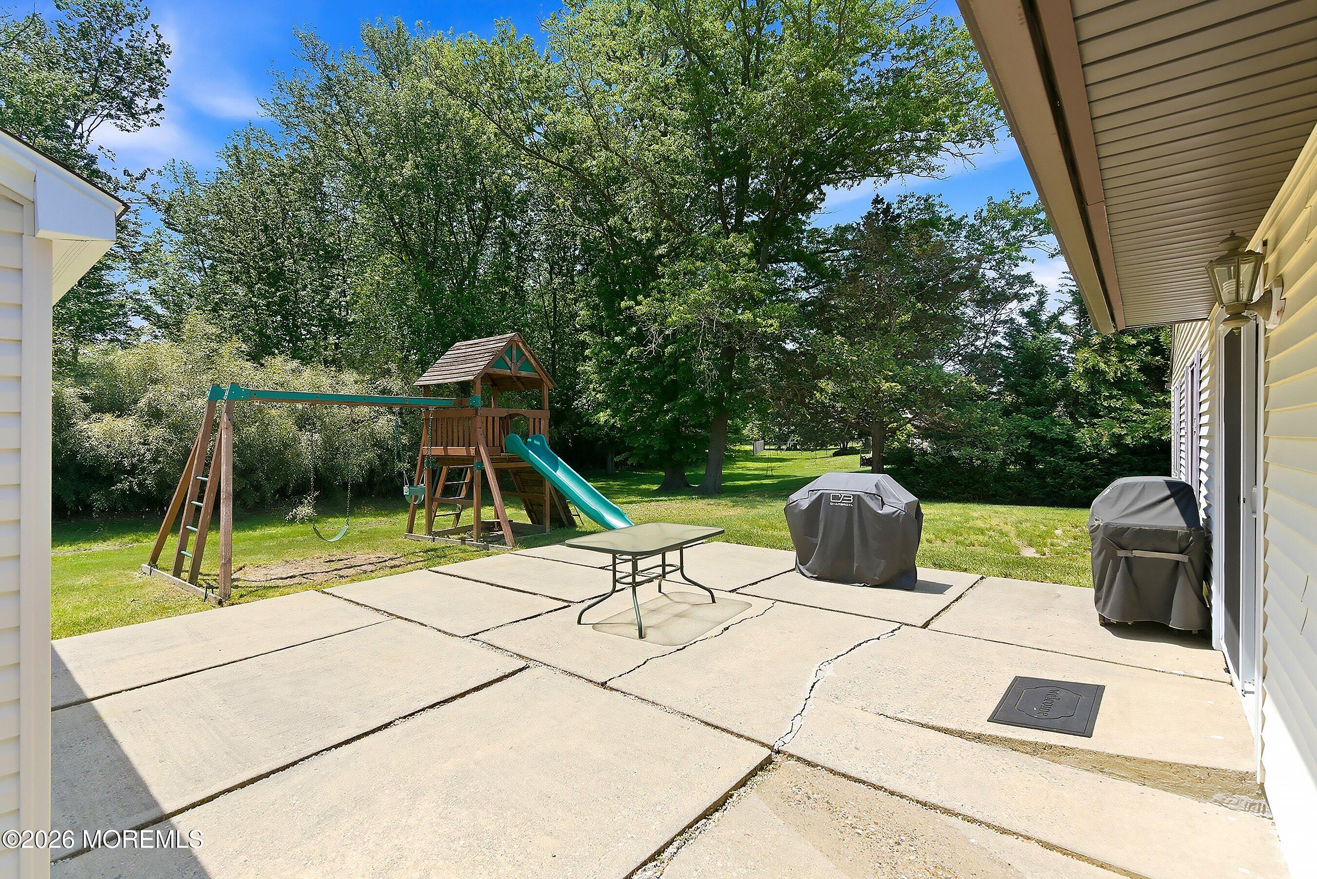 28 Maxwell Lane Manalapan NJ 07726