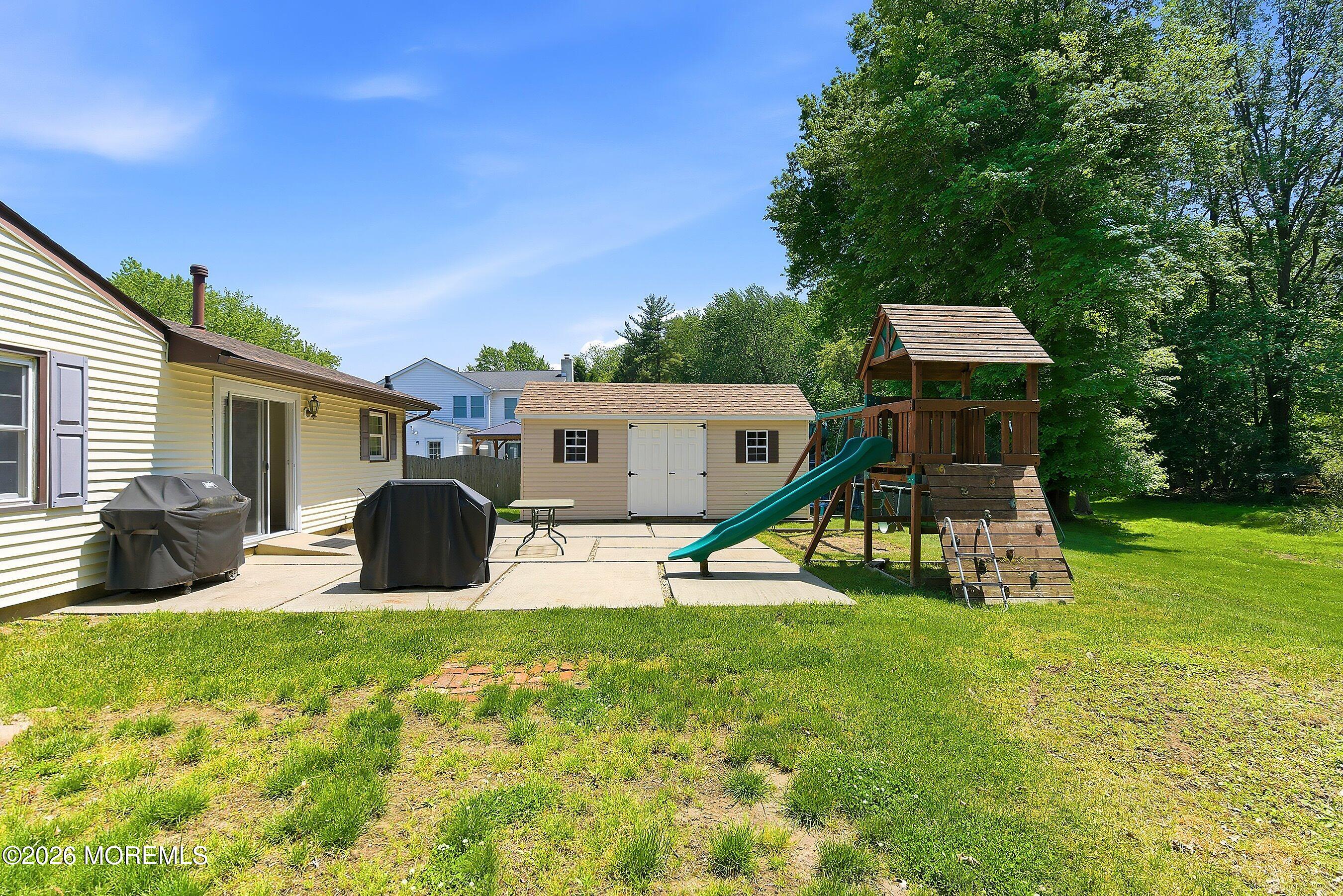 28 Maxwell Lane Manalapan NJ 07726