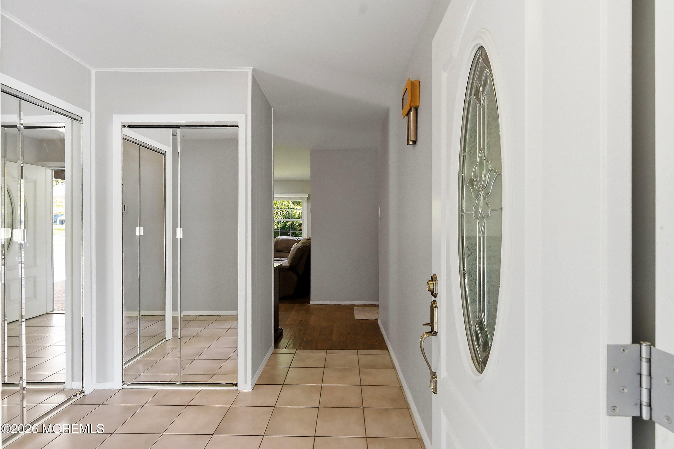 28 Maxwell Lane Manalapan NJ 07726