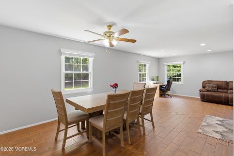 28 Maxwell Lane Manalapan NJ 07726