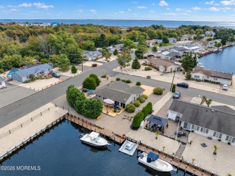 127 Hatteras Road Barnegat NJ 08005